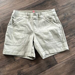 Spanx Stretch Twill Shorts, 6"